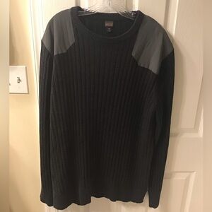 Patagonia Men's Heavy Dark Sweater XXL with Gray Panels